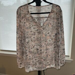 Violet & Claire pink, floral, long sleeve blouse- size 1X